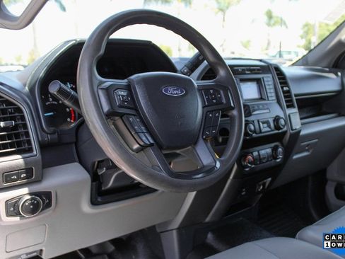 Used 2022 Ford F550 2WD Crew Cab Super Duty w/ Power Equipment Group image 16