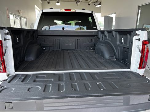 Used 2024 Ford F150 XLT w/ Tow/Haul Package AWD/4WD image 23