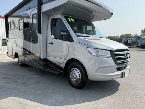 Used 2019 Mercedes-Benz Sprinter 170 image 2