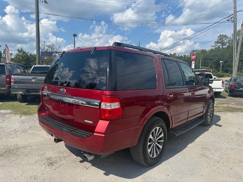 Used 2016 Ford Expedition XLT w/ Equipment Group 202A image 5