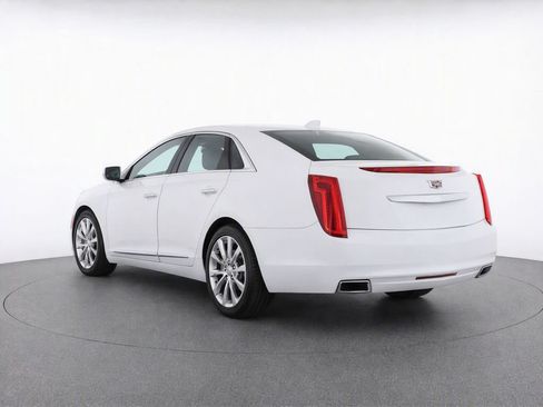 Used 2016 Cadillac XTS Luxury w/ Driver Awareness Package FWD image 3