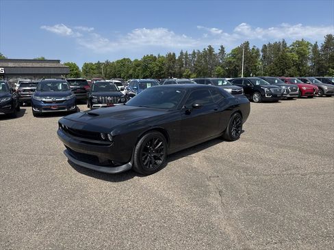 Used 2015 Dodge Challenger R/T Plus RWD image 1