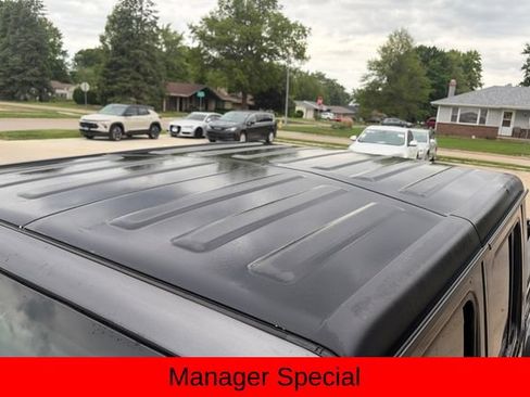 Used 2021 Jeep Gladiator Sport AWD/4WD image 11