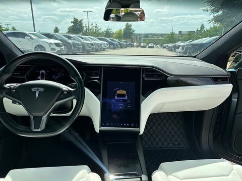 Used 2019 Tesla Model X Long Range AWD/4WD image 30