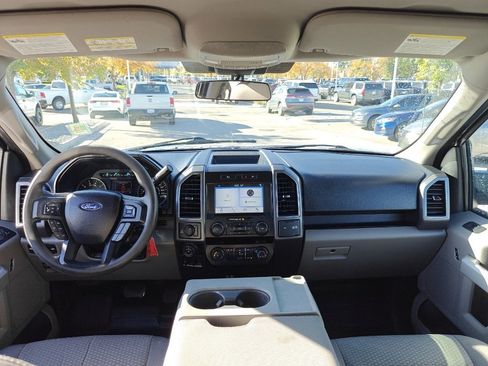 Used 2019 Ford F150 XLT w/ Trailer Tow Package image 20