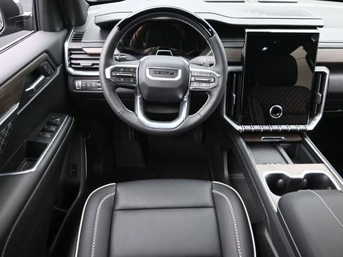 New 2026 GMC Acadia Denali w/ Super Cruise Package image 12