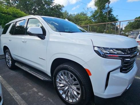 Used 2023 Chevrolet Tahoe LT w/ Luxury Package RWD image 4