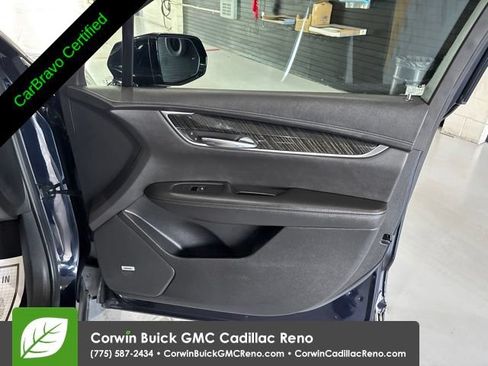 Used 2021 Cadillac XT6 Premium Luxury AWD/4WD image 35