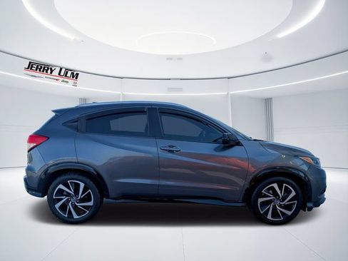 Used 2020 Honda HR-V Sport image 2
