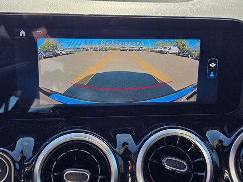 Used 2026 Mercedes-Benz GLA 250 image 32