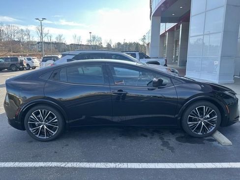 Used 2024 Toyota Prius Limited image 17