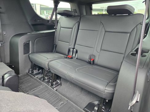 New 2026 GMC Yukon XL Denali w/ Sun & Power Step Package AWD/4WD image 34