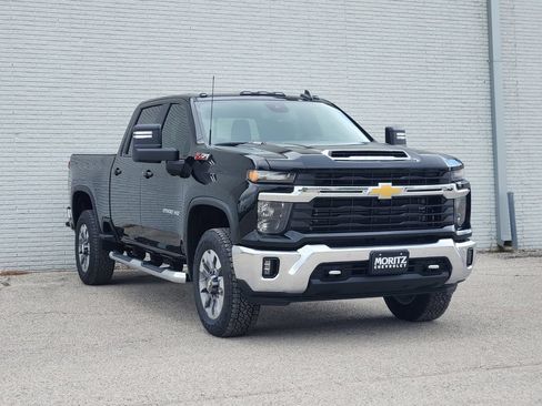 New 2026 Chevrolet Silverado 2500 LT AWD/4WD image 2