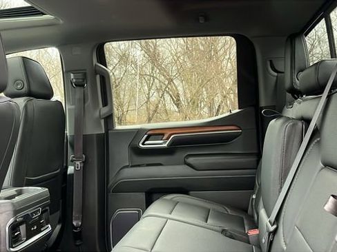Used 2023 GMC Sierra 1500 Denali image 20