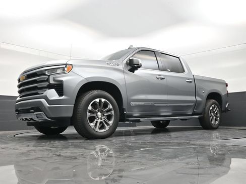 Used 2024 Chevrolet Silverado 1500 High Country RWD image 20