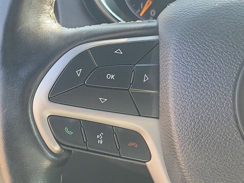 Certified 2021 Jeep Grand Cherokee Overland image 21