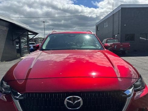 Certified 2024 MAZDA CX-90 Plug-In Hybrid w/ Preferred AWD/4WD image 24