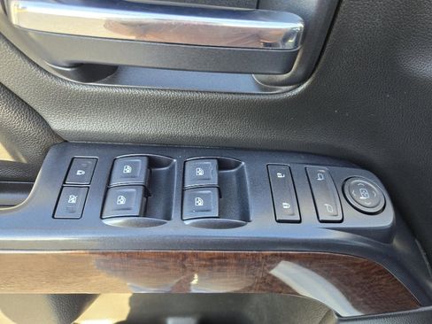 Used 2018 GMC Sierra 3500 SLE image 12