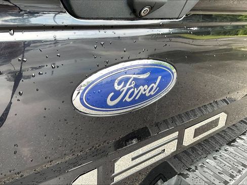 Used 2020 Ford F150 XLT w/ Equipment Group 302A Luxury AWD/4WD image 27