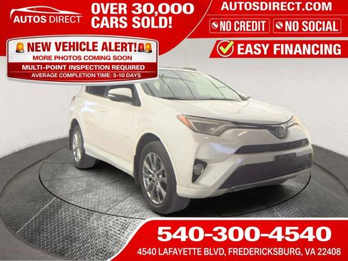 Used 2018 Toyota RAV4 Platinum FWD image 1