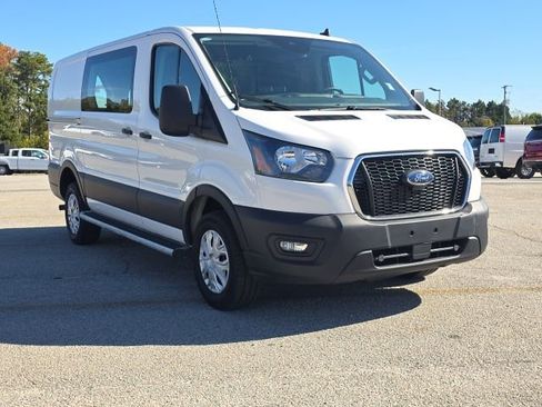 Used 2024 Ford Transit 250 Low Roof w/ Exterior Upgrade Package image 7