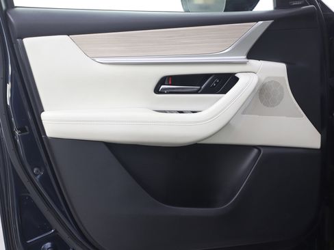 Certified 2024 MAZDA CX-90 3.3 Turbo w/ Premium Plus Pkg image 23