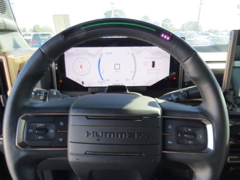 Used 2025 GMC Hummer EV 3X image 19