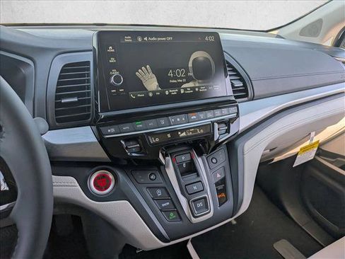 New 2026 Honda Odyssey EX-L image 12
