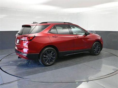 Used 2024 Chevrolet Equinox RS w/ RS Leather Package image 15