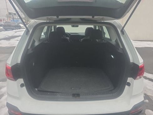 Used 2024 Volkswagen Taos S image 23