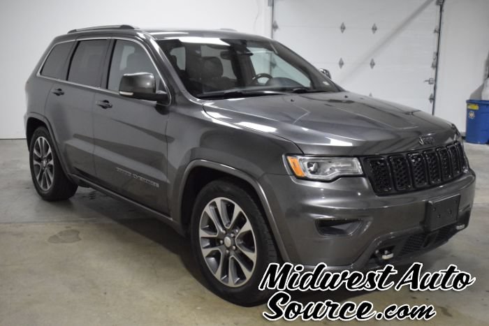 Used 2017 Jeep Grand Cherokee Overland w/ Jeep Active Safety Group AWD/4WD image 6
