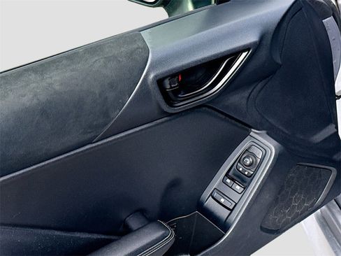 Used 2023 Toyota GR86 Premium image 17