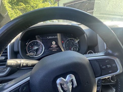 Used 2023 RAM 1500 Big Horn AWD/4WD image 14