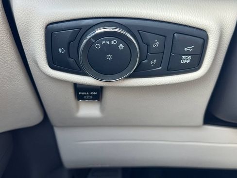Used 2020 Lincoln Nautilus Reserve AWD/4WD image 23