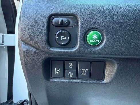 Used 2022 Honda Ridgeline Sport image 12