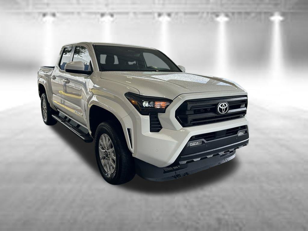 Used 2024 Toyota Tacoma SR5 w/ SR5 Upgrade Package AWD/4WD image 2