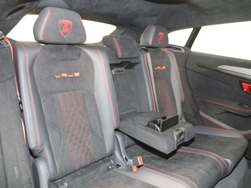 Used 2024 Lamborghini Urus Performante image 20