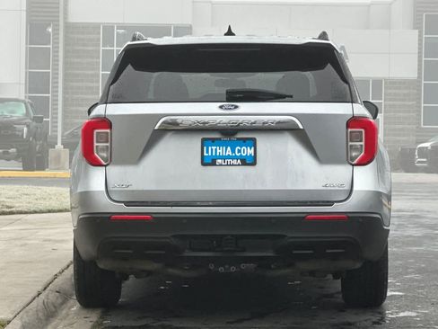 Certified 2021 Ford Explorer XLT w/ Class III Trailer Tow Package image 7