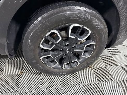 Used 2023 Hyundai Santa Cruz SEL Premium image 11