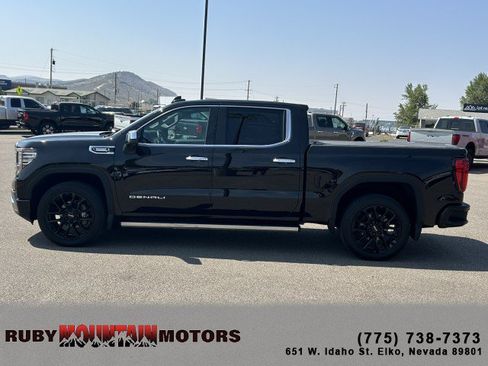 Used 2025 GMC Sierra 1500 Denali w/ Denali Reserve Package AWD/4WD image 4