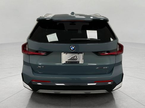 Certified 2023 BMW X1 xDrive28i w/ Convenience Package image 4