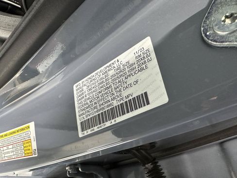 Certified 2024 Honda Pilot Elite image 16