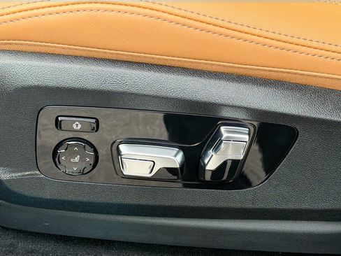 New 2026 BMW X5 M60i AWD/4WD image 24