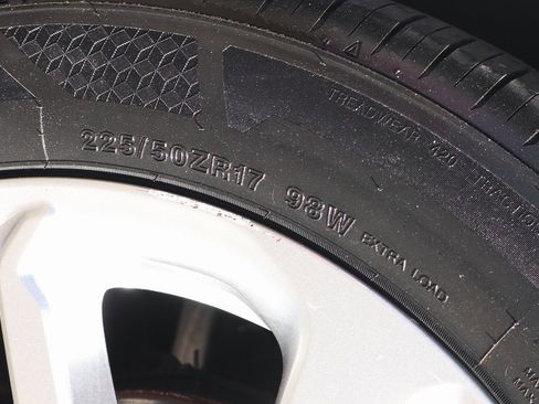 Used 2019 Honda Accord LX image 38