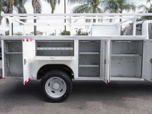 Used 2020 Ford F450 XL w/ Power Equipment Group image 10