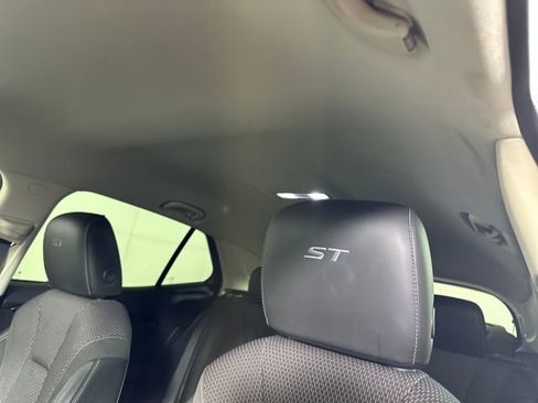 Used 2023 Buick Envision Preferred w/ Sport Touring Package image 12