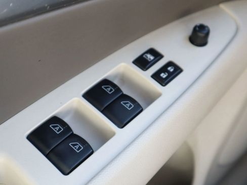 Used 2011 INFINITI G25 Journey w/ Moonroof Pkg image 27