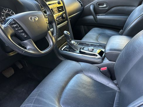 Used 2022 INFINITI QX80 Luxe image 10