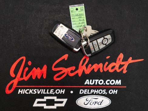 Used 2022 Ford F150 Lariat w/ Equipment Group 502A High image 45