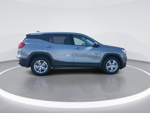 Used 2020 GMC Terrain SLE image 9